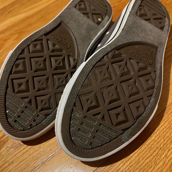 Classic Black Kids Sneakers - Picture 4 of 5